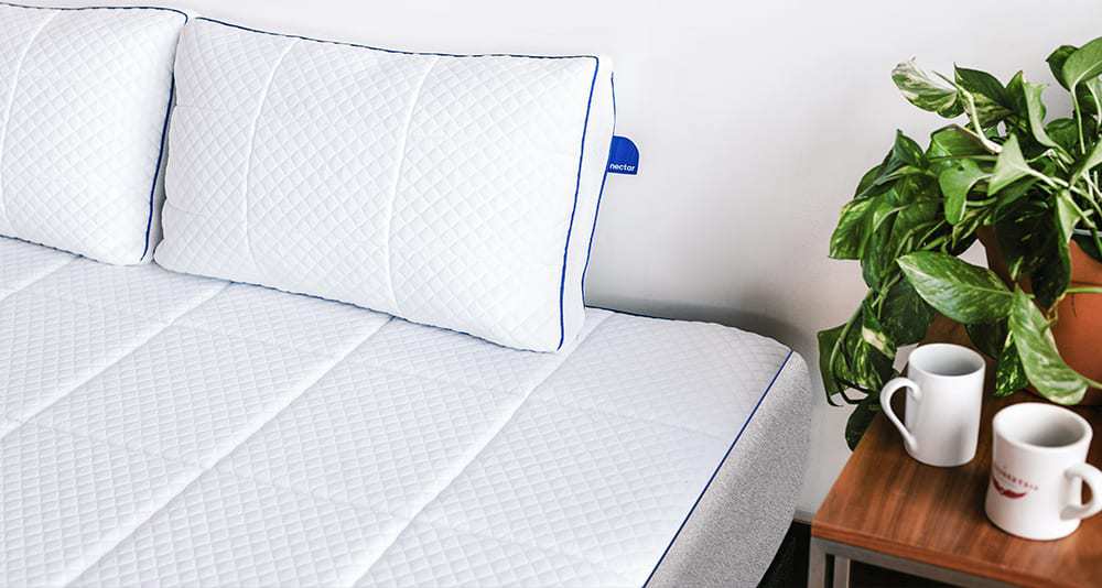 Best Mattress For Back Pain? This Bed Helps Manage Back Pain 2019