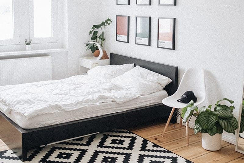 How To Raise Your Bed Height With Two Simple Hacks