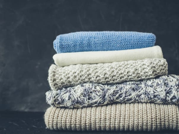 7 Types of Blankets for Your Comfort and Style