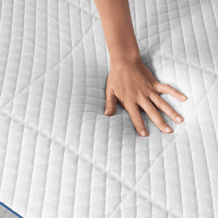 mattress pad vs topper