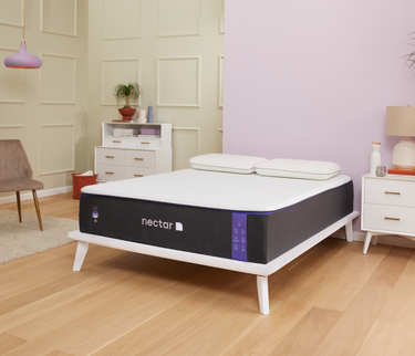 Queen Bed Dimensions – A Buying Guide